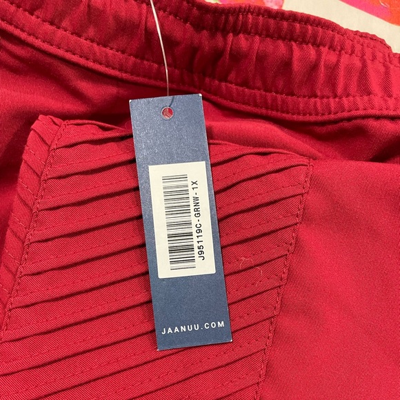 Jaanuu scrub set in garnet scrub top AND bottoms - Picture 4 of 7